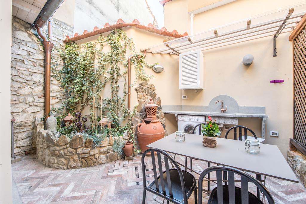 Giglio Apartments By Mmega Florence Extérieur photo